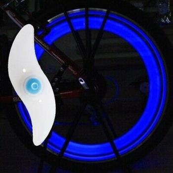 Set 2 bucati, Lumini LED spite, 3 moduri luminare, culoare albastra Set 2 bucati, Lumini LED spite, 3 moduri luminare, culoare albastra