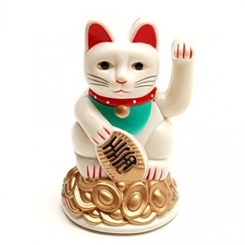 Pisica norocoasa Maneki Neko alba remediu Feng Shui din Plastic, 70 mm lungime Pisica norocoasa Maneki Neko alba remediu Feng Shui din Plastic, 70 mm lungime