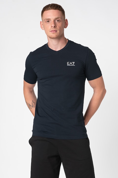 EA7, Тениска с шпиц деколте и лого на гърдите, Бял/Тъмносин, S
