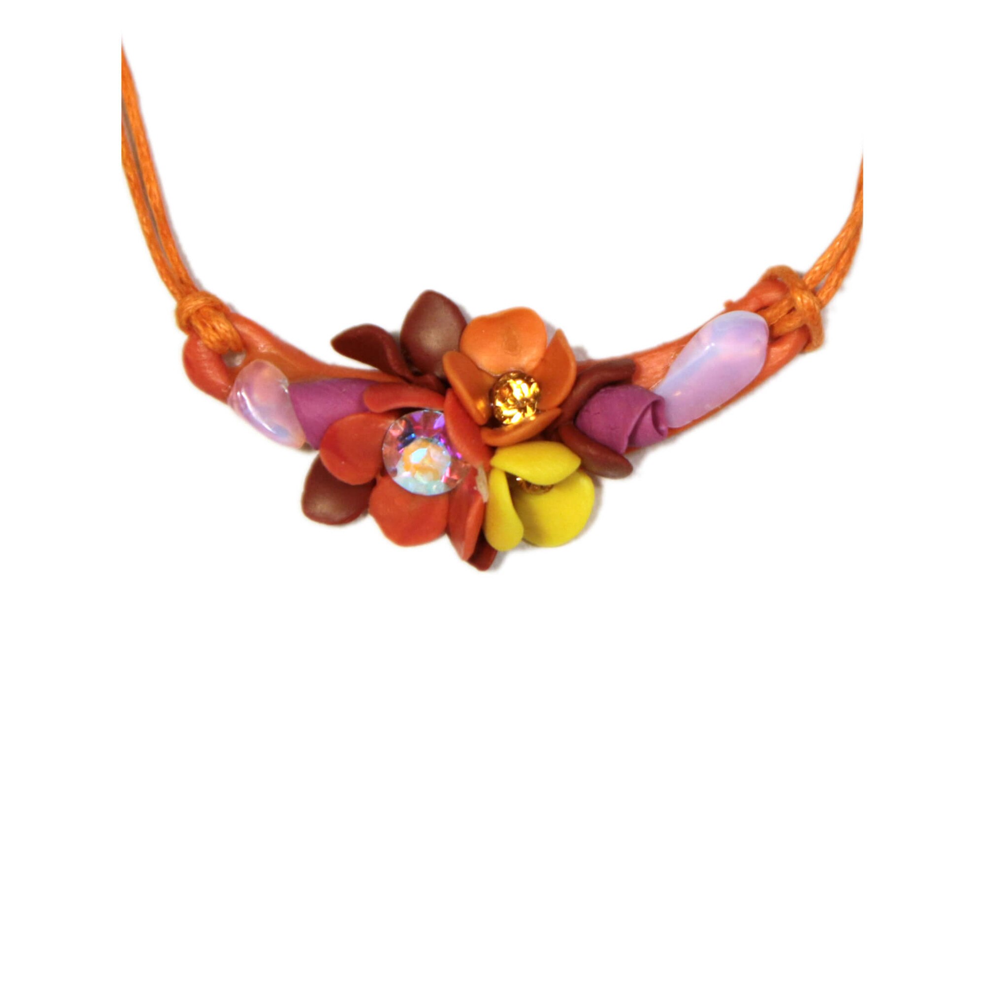Colier floral portocaliu si cristale, Miidefloriart - model 89