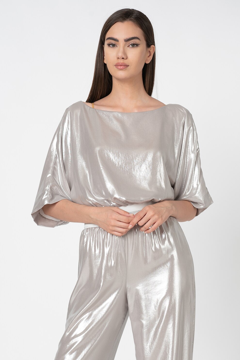 Antonia M, Bluza cu decolteu barcuta si aspect metalizat, Argintiu