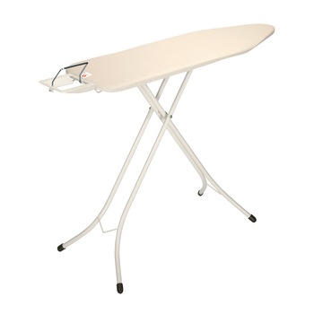 Masa de calcat B cu suport pentru fierul de calcat, Brabantia, otel, bej, 124 x 38 cm Masa de calcat B cu suport pentru fierul de calcat, Brabantia, otel, bej, 124 x 38 cm