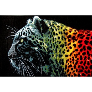 Covor Modern, Kolibri Black Leopard, 80x150 cm, 2300 gr/mp Covor Modern, Kolibri Black Leopard, 80x150 cm, 2300 gr/mp