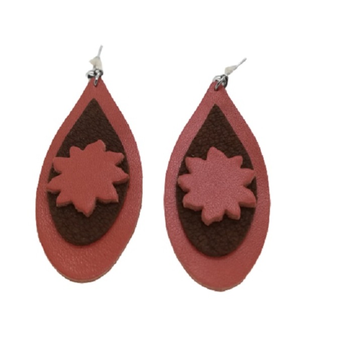 Cercei handmade din piele naturala si accesorii tehnice din otel inoxidabil, forma lacrima, Portocaliu / maro, 6,5 cm