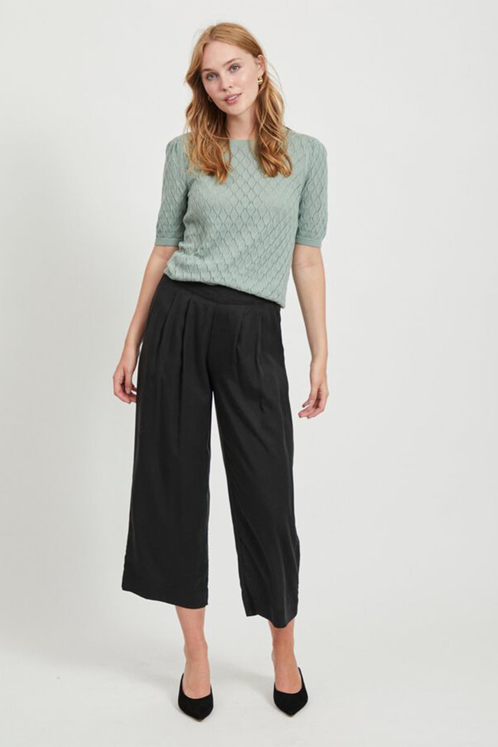Vila, Pantaloni crop din lyocell cu croiala ampla, Negru