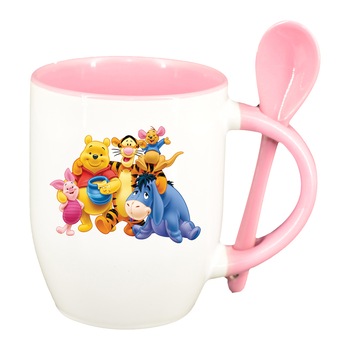 Cana Winnie the pooh cu lingurita, interior roz, 330ml, D1513 Cana Winnie the pooh cu lingurita, interior roz, 330ml, D1513