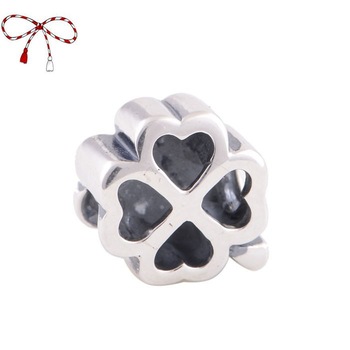 Pandantiv Trifoi cu patru foi din argint cu snur martisor Pandantiv Trifoi cu patru foi din argint cu snur martisor