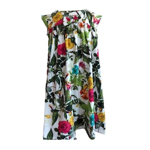 Rochita casual de vara pentru fetite Claudia, Bumbac organic, Alb/Multicolor, imprimeu floral, 104 - 110 cm, 4 - 5 ani