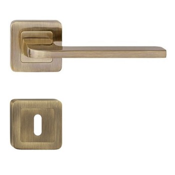 Maner usa model FIESTA rozeta cheie bronz patinat Maner usa model FIESTA rozeta cheie bronz patinat