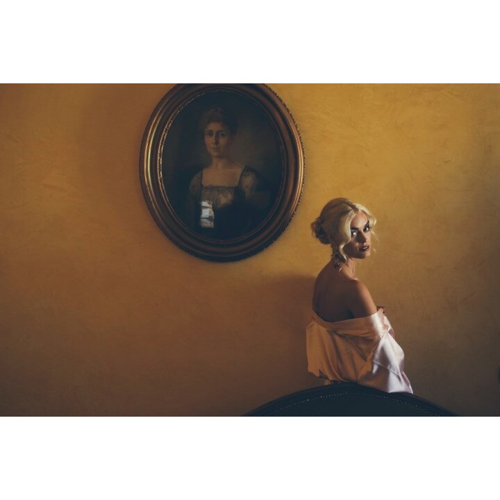 Tablou canvas 50x35 cm, model Portret fata 18