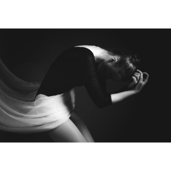 Tablou canvas 50x35 cm, model Portret fata 34 Tablou canvas 50x35 cm, model Portret fata 34