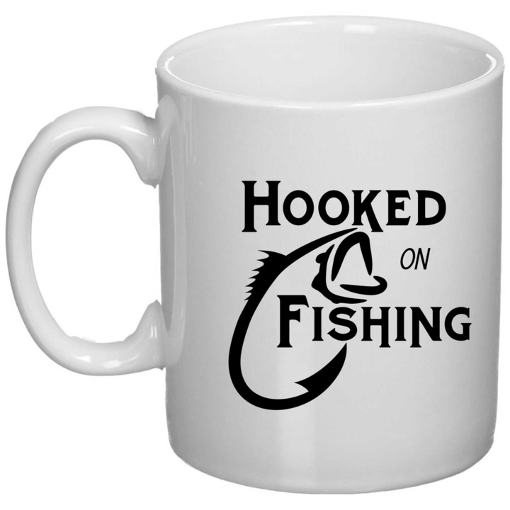 Cana personalizata "Hooked on fishing", Giftoro, Alba, 330ml