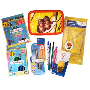 Penar PaperMate echipat cu 2 fermoare – 37 piese Penar PaperMate echipat cu 2 fermoare – 37 piese