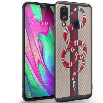 Husa +Folie de sticla Samsung Galaxy A20E - Silicon Matte TPU Guci Snake Husa +Folie de sticla Samsung Galaxy A20E - Silicon Matte TPU Guci Snake