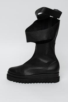 Mihaela Glavan, Cizme medii din piele cu talpa wedge Mihaela Glavan, Cizme medii din piele cu talpa wedge