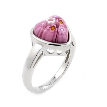 Inel argint cu inimioara din sticla murano Millefiori BeSpecial ISX0430 Argint 925 rodiat, fara nichel, sticla murano Millefiori 13 mm x 13 mm; Greutate: 6.5 grame Inel argint cu inimioara din sticla murano Millefiori BeSpecial ISX0430 Argint 925 rodiat, fara nichel, sticla murano Millefiori 13 mm x 13 mm; Greutate: 6.5 grame