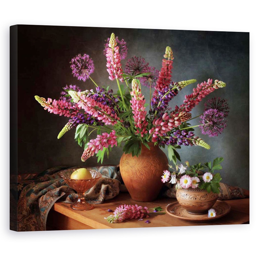Tablou Canvas - Natura Moarta Cu Un Buchet De Lupin, 60 x 75 cm
