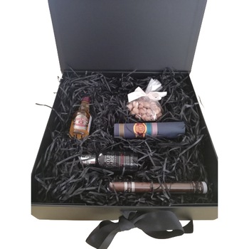 Set cadou pentru Barbati, by Charmbox Set cadou pentru Barbati, by Charmbox