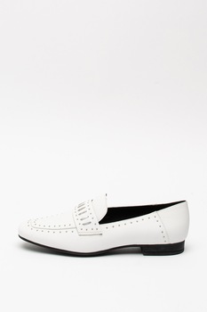 Geox, Pantofi loafer din piele cu aplicatii cu nituri Marlyna, Alb/Argintiu, 36 Geox, Pantofi loafer din piele cu aplicatii cu nituri Marlyna, Alb/Argintiu, 36