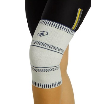 Orteza pentru genunchi din acril tricotat, marime XXL, circumferinta genunchi 44-47 cm, Morsa Cyberg Orteza pentru genunchi din acril tricotat, marime XXL, circumferinta genunchi 44-47 cm, Morsa Cyberg