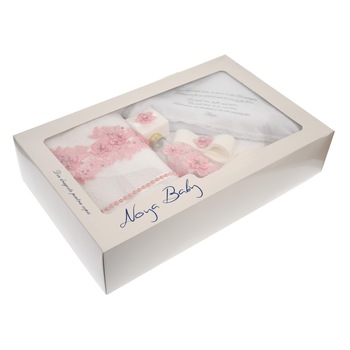 Trusou botez cu broderie pentru fetite- set complet pentru biserica - TRROZ3 Trusou botez cu broderie pentru fetite- set complet pentru biserica - TRROZ3