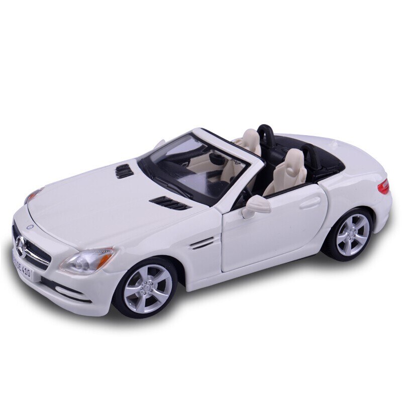 Macheta Mercedes SLK-Class 1:24 Maisto