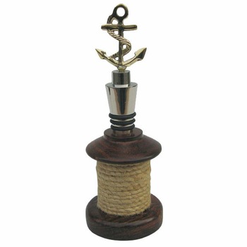 Dop sticla Sea Club, lemn/alama argintata, model cu ancora,H 15cm Dop sticla Sea Club, lemn/alama argintata, model cu ancora,H 15cm