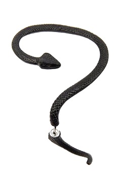 Cercei Tip ear cuff, sarpe piton, prindere dubla, pe ureche, Negru, Urechea stanga Cercei Tip ear cuff, sarpe piton, prindere dubla, pe ureche, Negru, Urechea stanga
