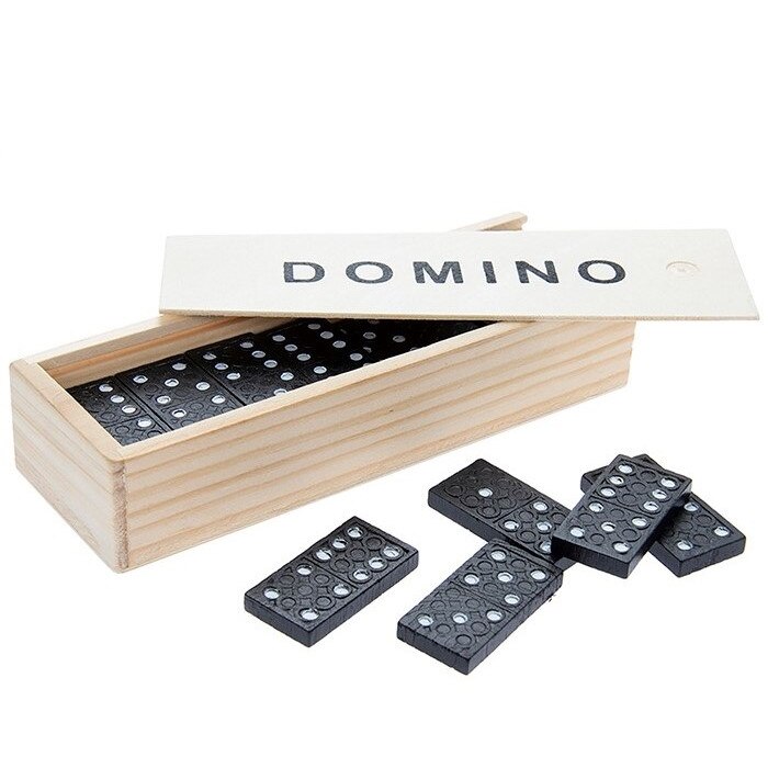 Joc de societate Domino Retro Games, 3 ani+