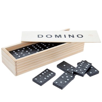 Joc de societate Domino Retro Games, 3 ani+ Joc de societate Domino Retro Games, 3 ani+