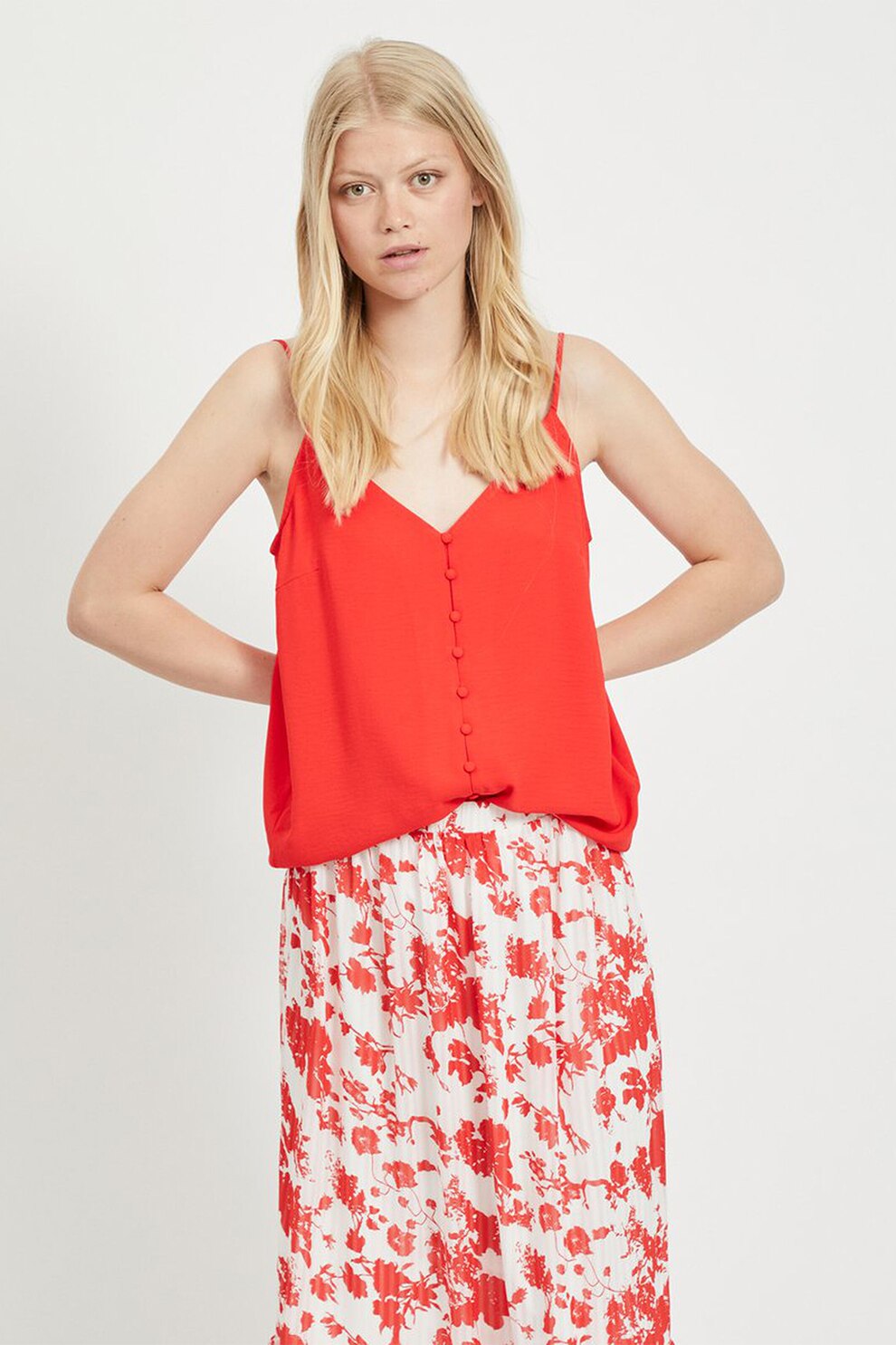 Vila, Top cu decolteu in V si nasturi decorativi, Corai, L