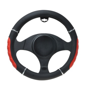 Husa volan negru cu rosu, material cauciucat cu perforatii, diametru 37-39 cm Husa volan negru cu rosu, material cauciucat cu perforatii, diametru 37-39 cm