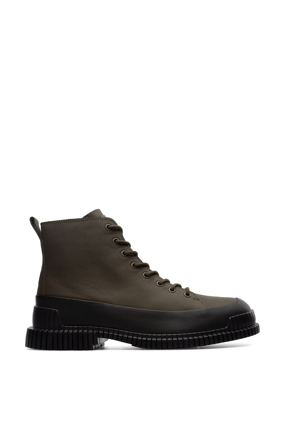 Camper, Ghete de piele