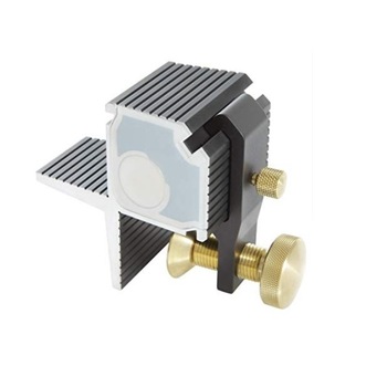 Ghidaj de 90° pentru taiere cozi de randunica Veritas Tools Ghidaj de 90° pentru taiere cozi de randunica Veritas Tools