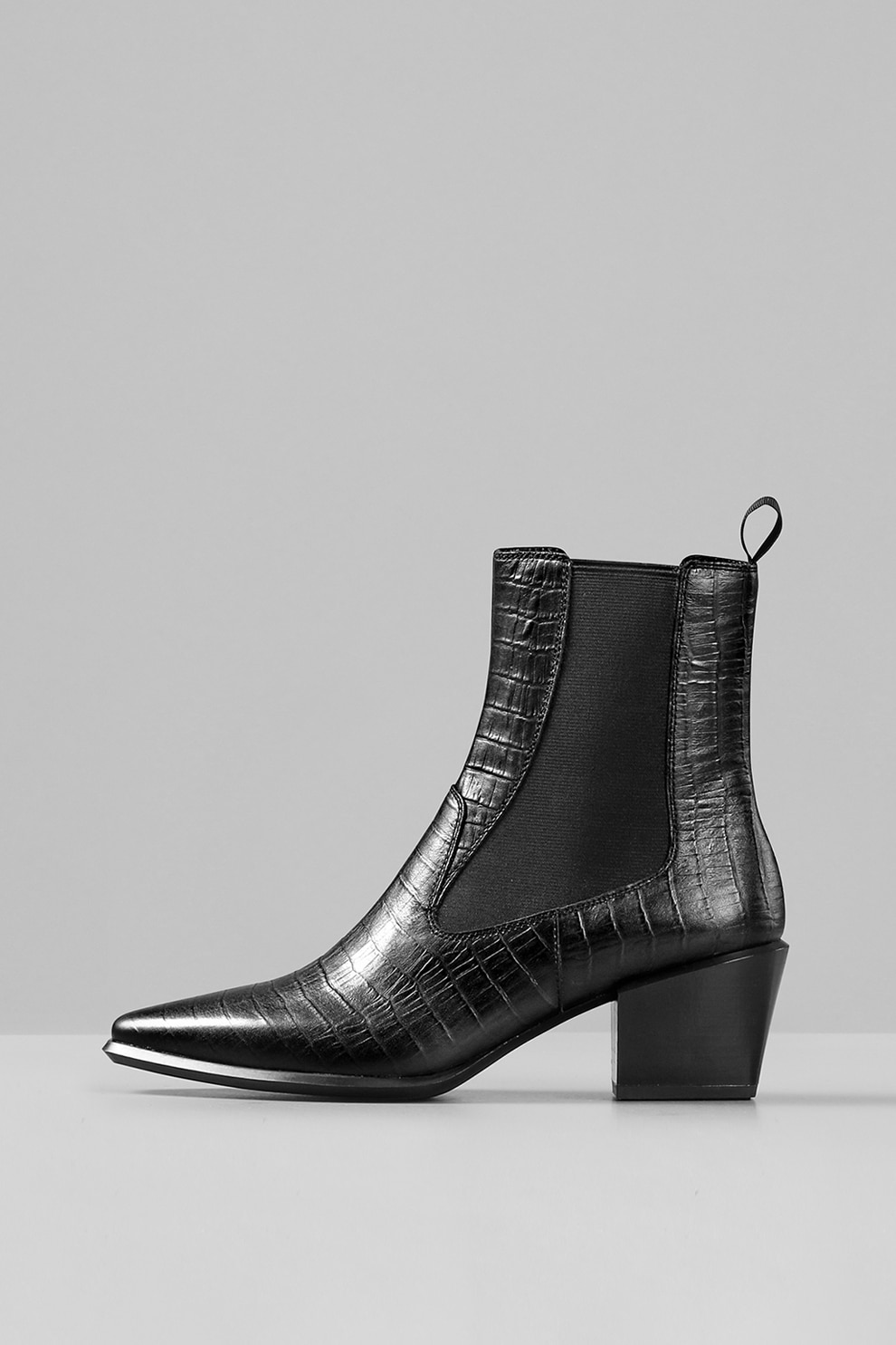 Vagabond Shoemakers, Ghete Chelsea de piele cu aspect de piele de crocodil Betsi, Negru, 40