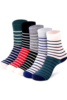 Set 5 perechi de sosete pentru barbati, Multicolor Set 5 perechi de sosete pentru barbati, Multicolor