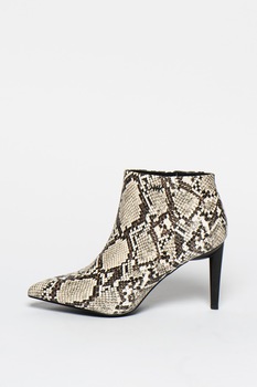 Kendall + Kylie, Botine din piele ecologica cu toc inalt Zaira Kendall + Kylie, Botine din piele ecologica cu toc inalt Zaira