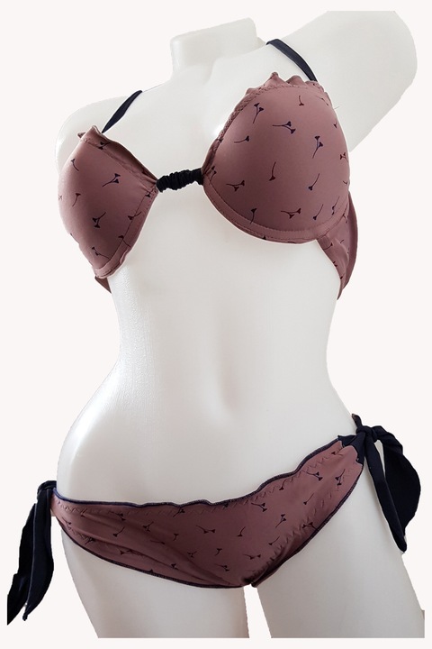 BLD by Exclusive MADALINA Női kétrészes fürdőruha, virágmintás, Púderrózsaszín