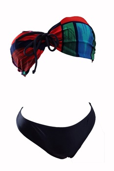 Costum de baie dama doua piese, imprimeu geometric, SILVIA , BLD by Exclusive, Bleumarin/Rosu Costum de baie dama doua piese, imprimeu geometric, SILVIA , BLD by Exclusive, Bleumarin/Rosu