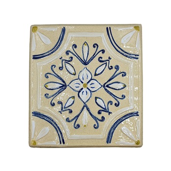 Placa decorativa din teracota, pictata, model Pandantiv, 22x24 cm Placa decorativa din teracota, pictata, model Pandantiv, 22x24 cm