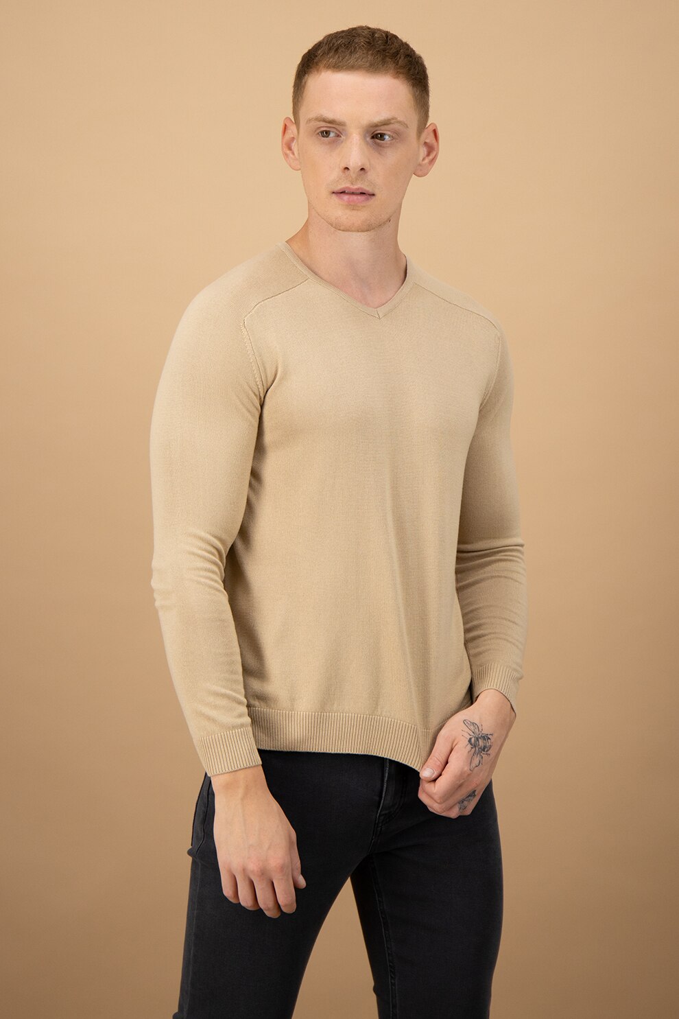 United Colors of Benetton, Pulover din amestec de lana cu decolteu in V, Maro camel, S