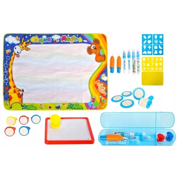 Covor pentru desenul cu apa ISP LikeSmart AquaMagic, 4 markere, 2 perii, stampile, sabloane incluse, 100 x 80 cm, Multicolor Covor pentru desenul cu apa ISP LikeSmart AquaMagic, 4 markere, 2 perii, stampile, sabloane incluse, 100 x 80 cm, Multicolor