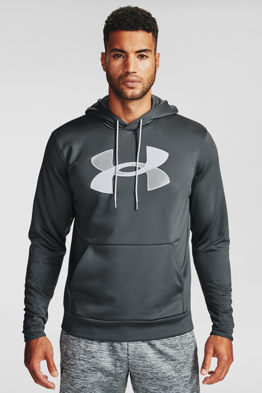 Under Armour, Hanorac cu imprimeu logo si buzunar kangaroo pentru fitness, Gri inchis/Alb