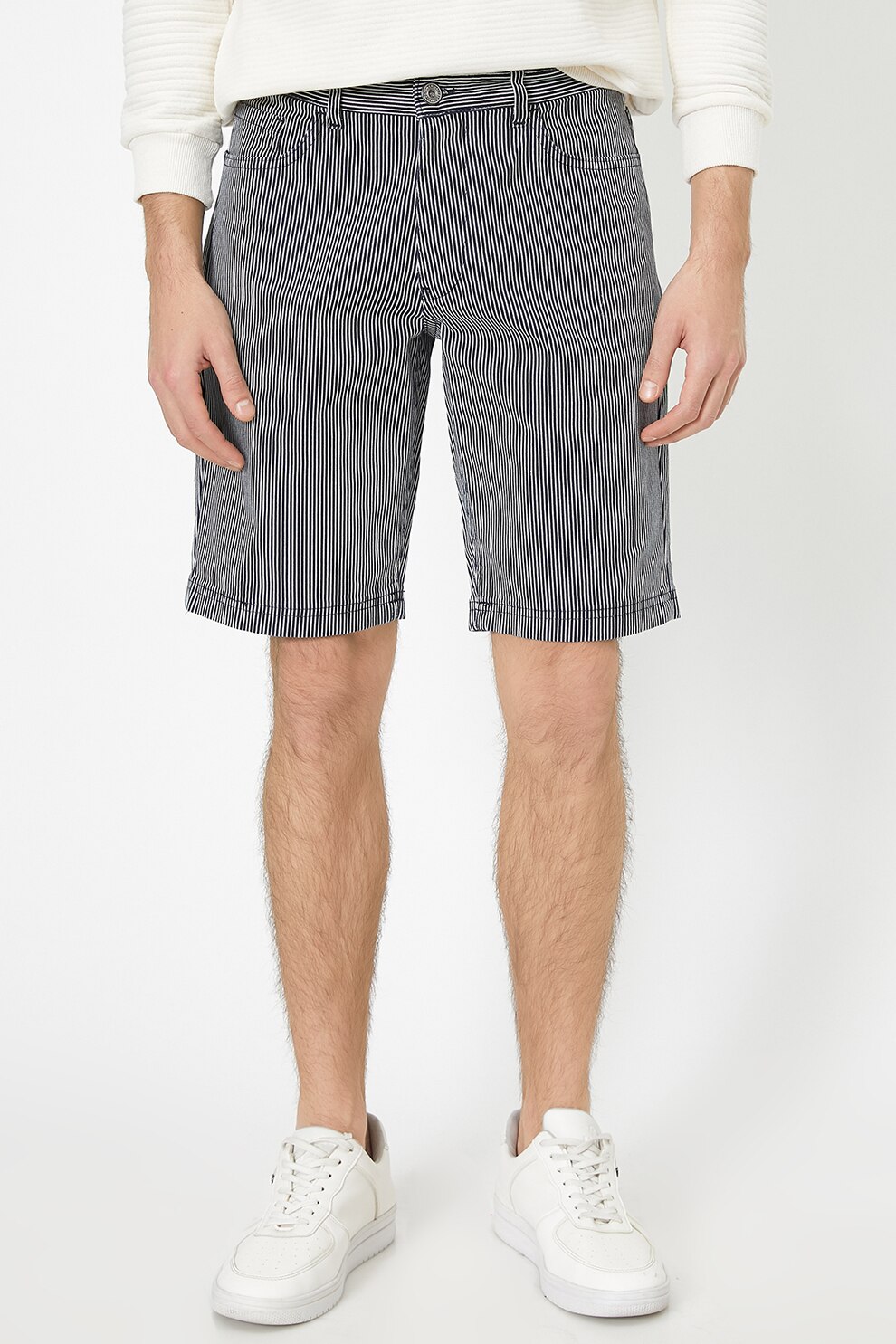 KOTON, Bermude chino in dungi, Negru/Alb, XS