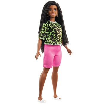 Papusa Barbie Fashionista cu par negru impletit, bluza cu animal print, 3 ani + Papusa Barbie Fashionista cu par negru impletit, bluza cu animal print, 3 ani +