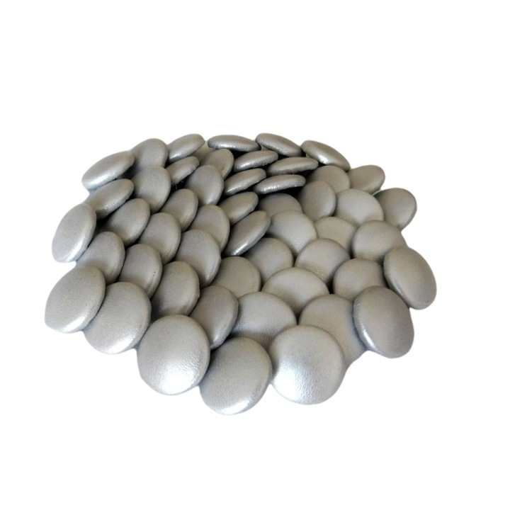 Set 50 nasturi metalici cu picious rotunzi imbracati in piele ecologica argintie marimea 32