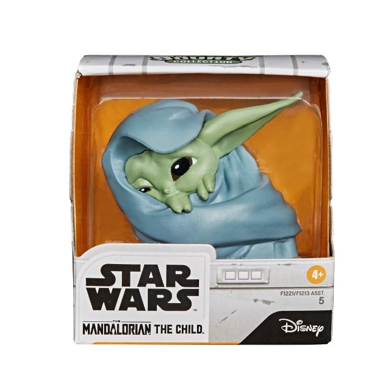 Figurina Star Wars, Mandalorian, The Child, Baby Yoda in paturica, 5 cm
