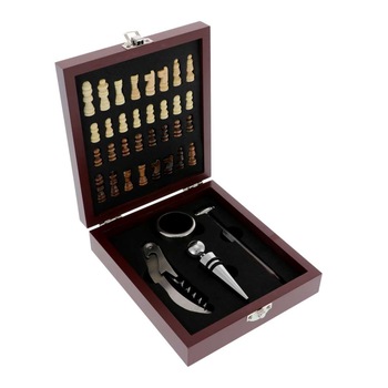 Accesorii pentru Vin cu Joc Sah Accesorii pentru Vin cu Joc Sah