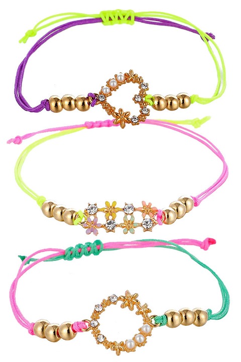 Set 3 bratari multicolore, cu snururi colorate, inimioara, flori si cristale, Multicolor