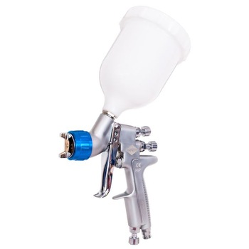 Pistol de vopsit Airpress, HP, duza 1.3 mm , rezervor 600ml, presiune de lucru 3 bari, consum de aer 90-140 l / min Pistol de vopsit Airpress, HP, duza 1.3 mm , rezervor 600ml, presiune de lucru 3 bari, consum de aer 90-140 l / min